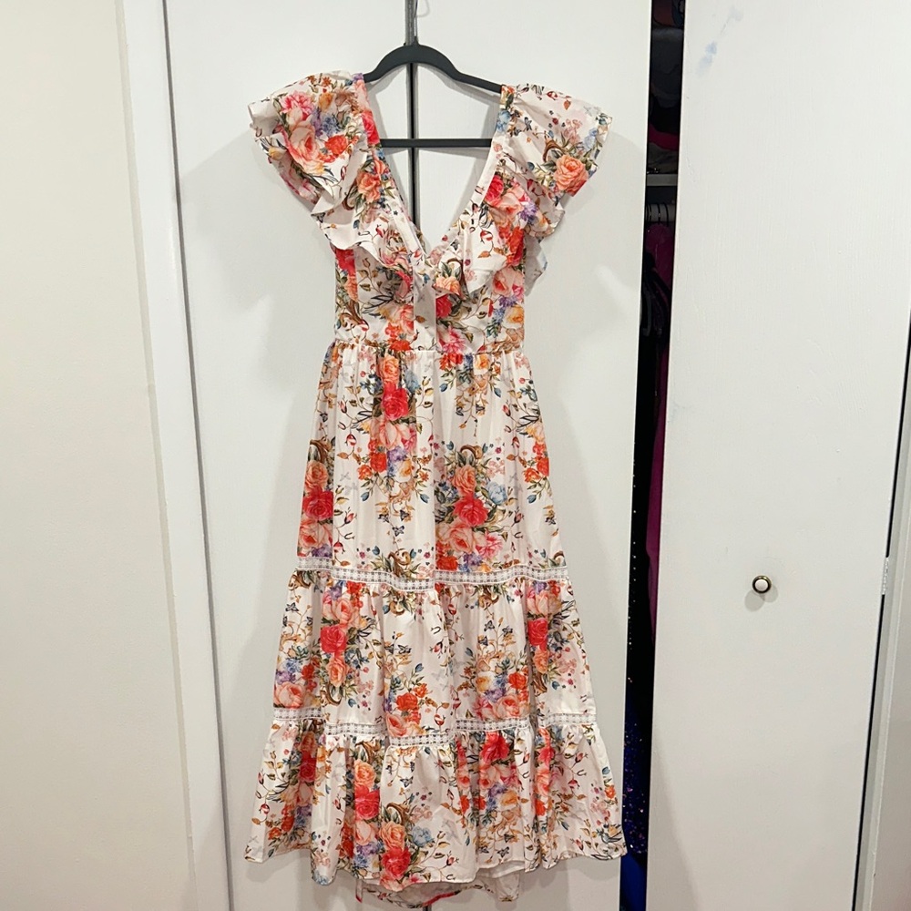 Floral Ruffle Tiered maxi dress